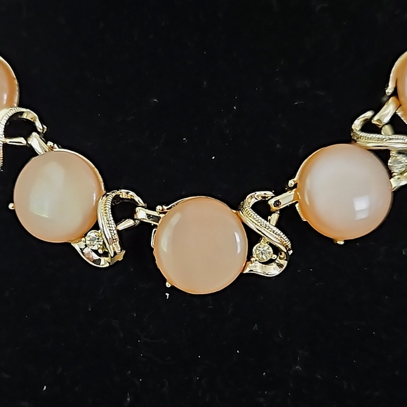 Vintage Coro Necklace/Earrings Set - Picture 2 of 6